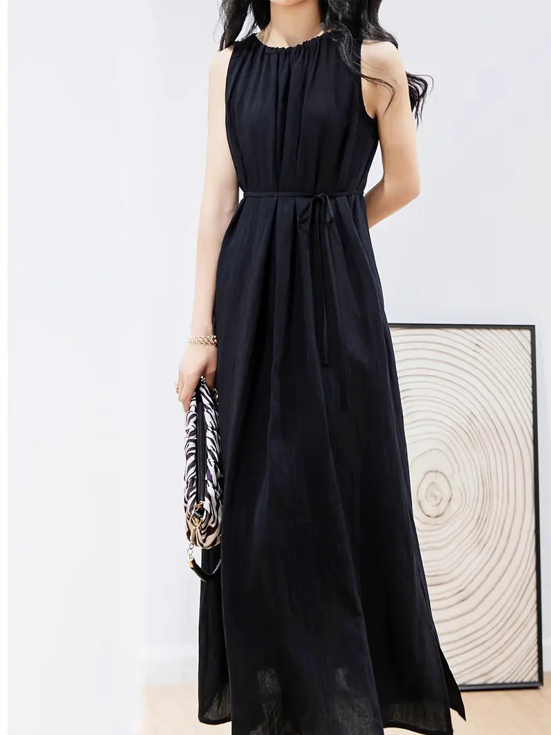 Elira | Soft Pleated Long-Sleeve Maxi Dress